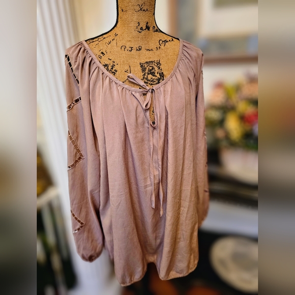 Ultra Pink Tops - Drape Blouse w/ Long Design Sleeves